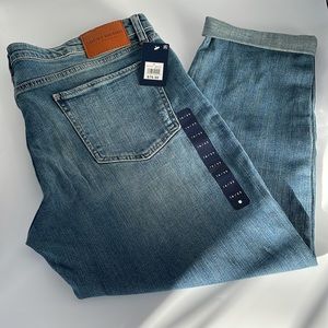 Lucky Brand Womens’ Mid Rise Sienna Boyfriend Jean Azure Bay